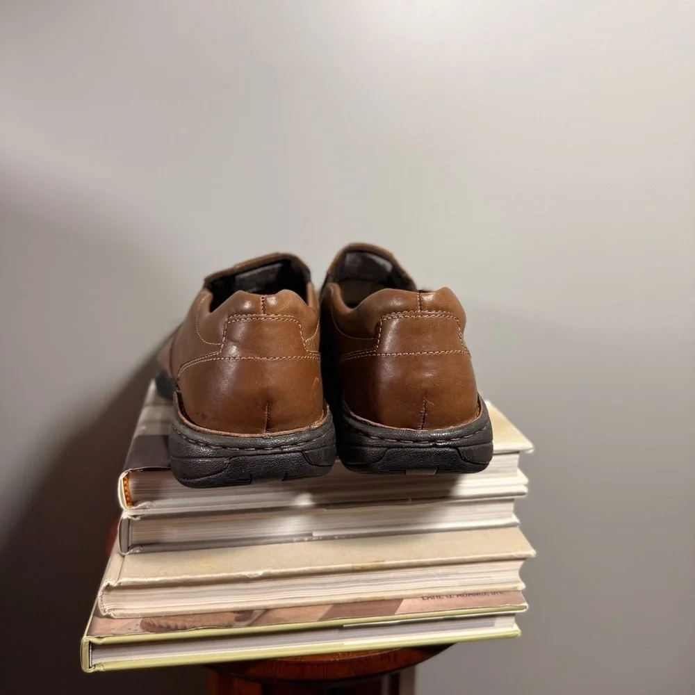 Rockport Size 10 Men's Brown Leather Slip-On Shoes